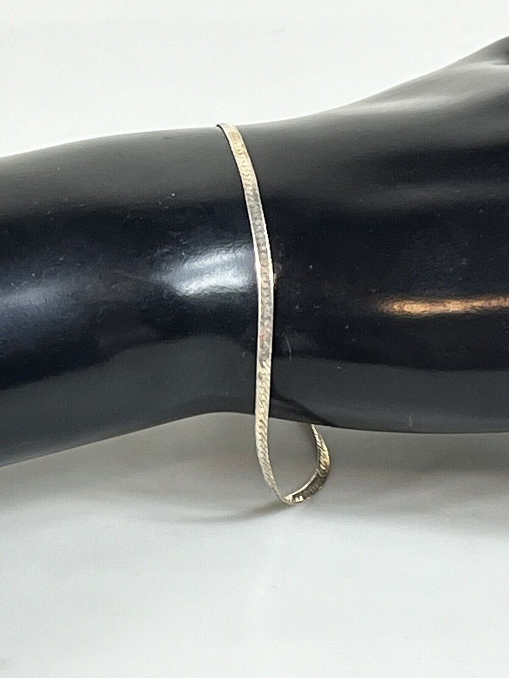 Vintage 925 Italy Silver Women’s Herringbone Bracelet 7 Inch - 1.2g